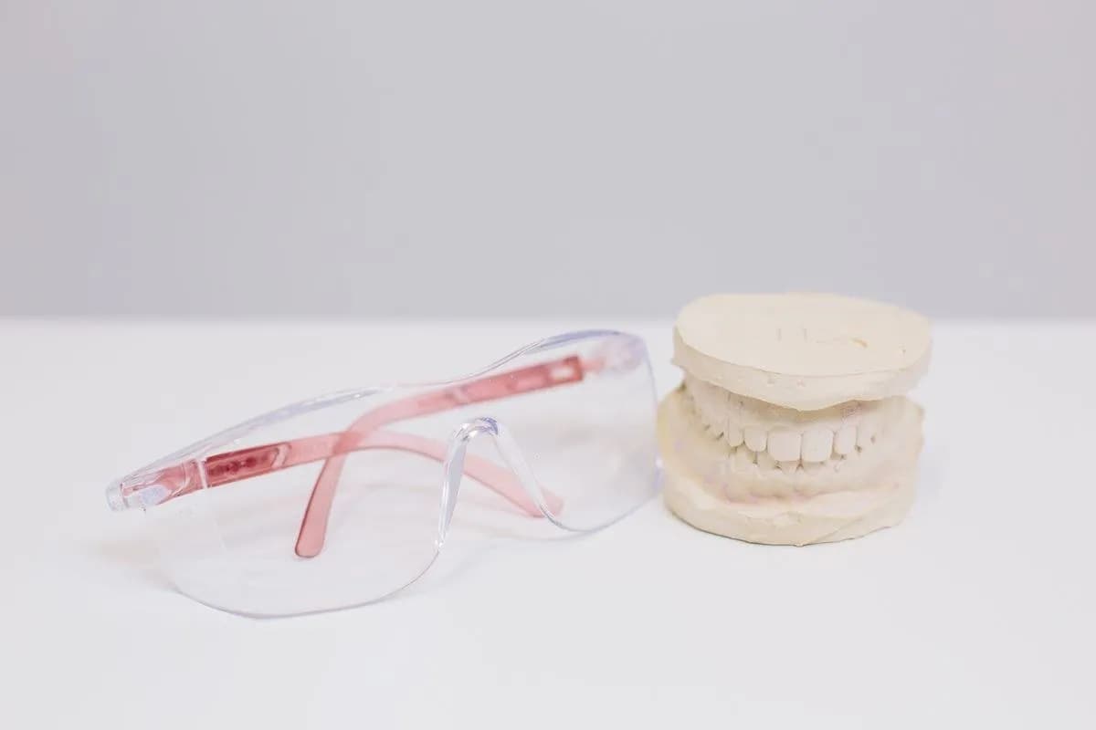What Is an Orthodontic Appliance (Palatal Expander)?
