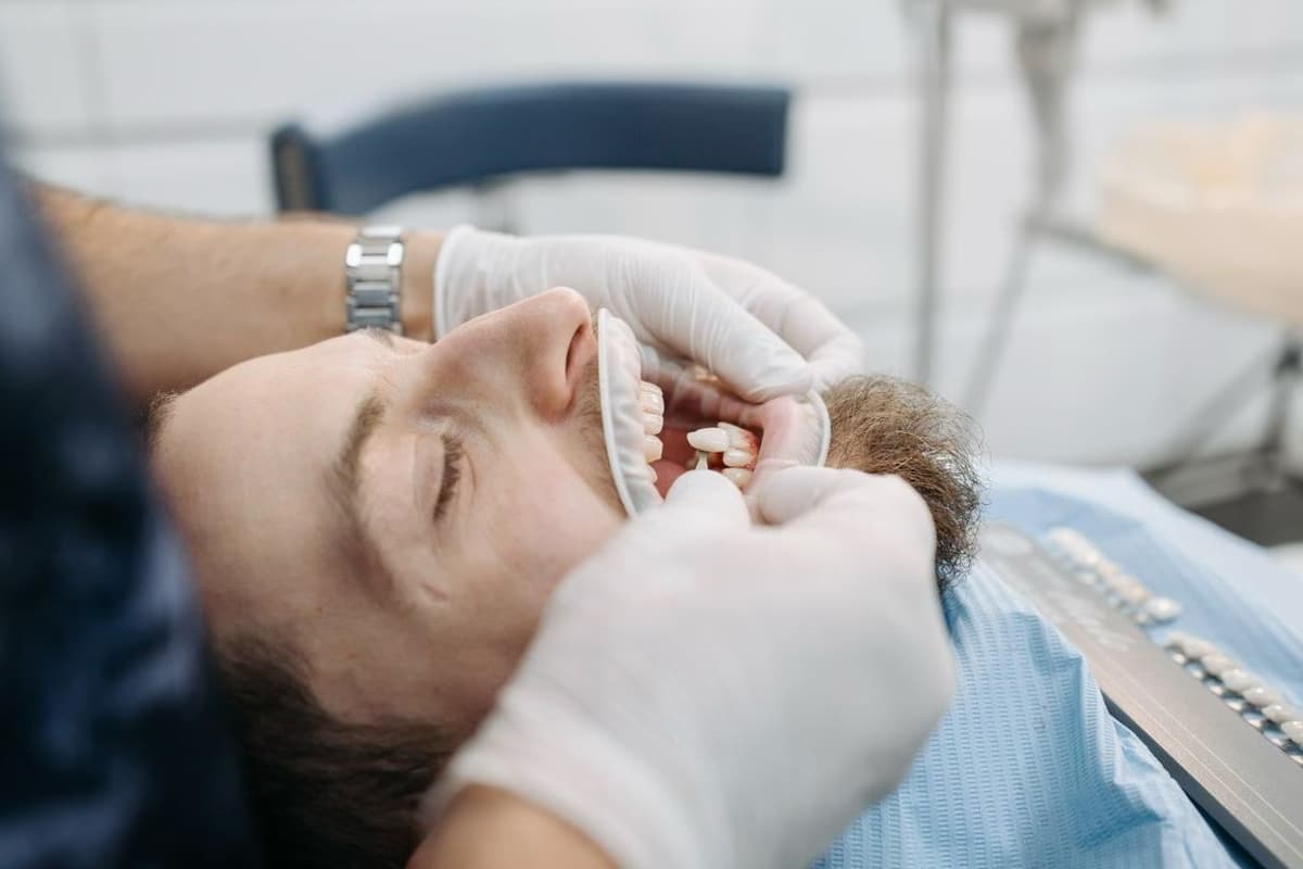Why Might Prosthodontic Dental Treatment Be Needed in Samsun?