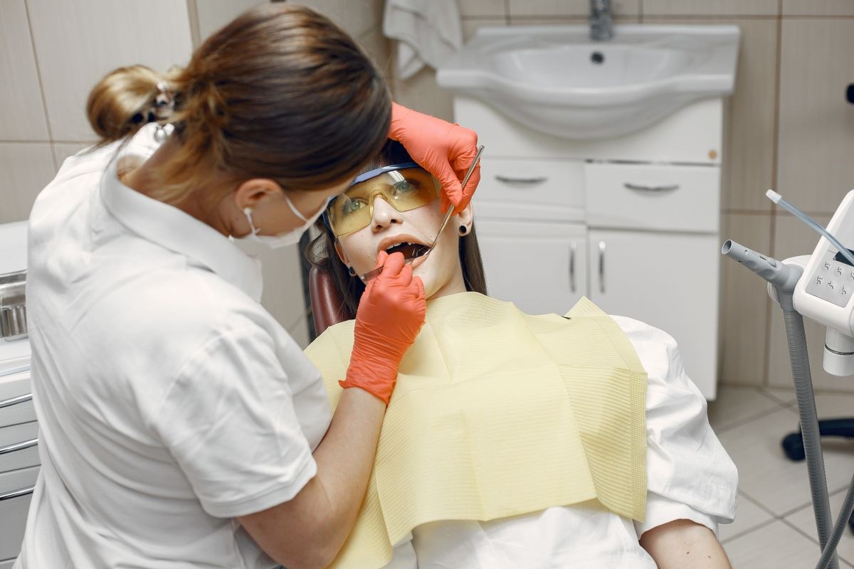 Gummy Smile Tanısı Nasıl Konur?