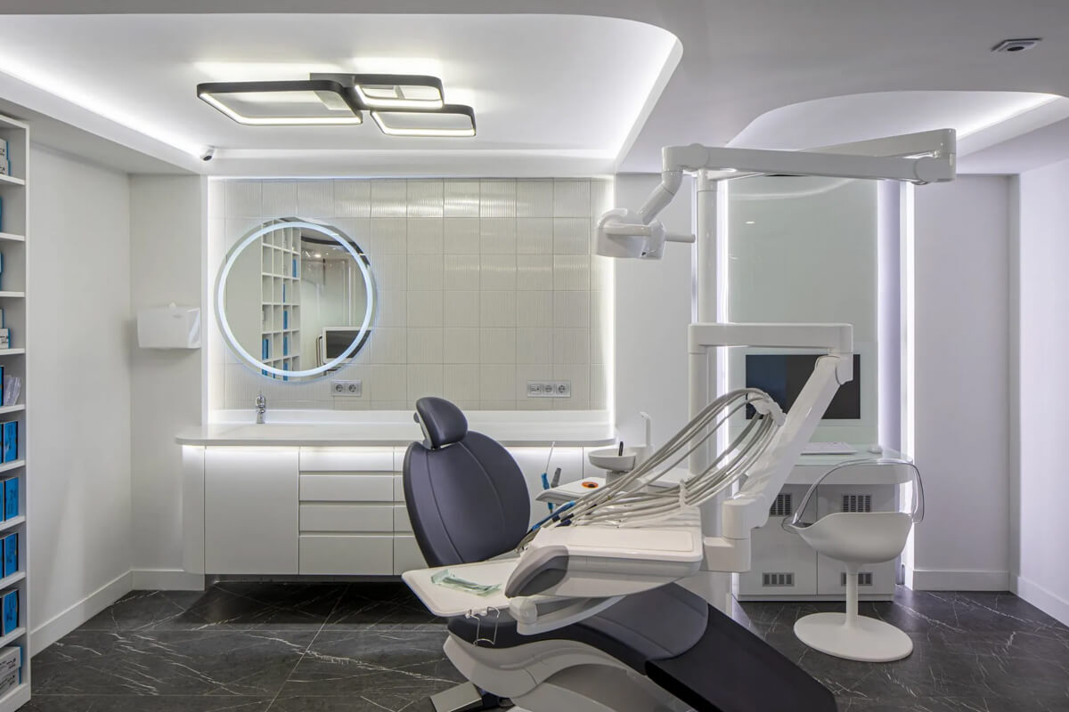 Klinik Teknolojisi ve Sterilizasyon Standartları